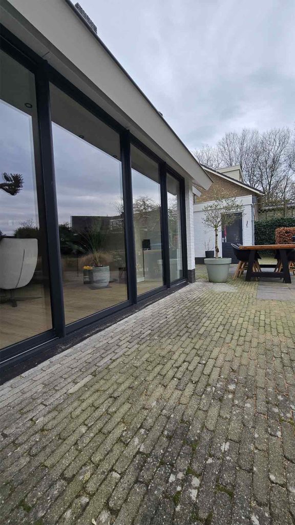 Project Zavenaar